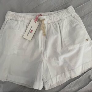 Girls Vineyard Vines White Shorts